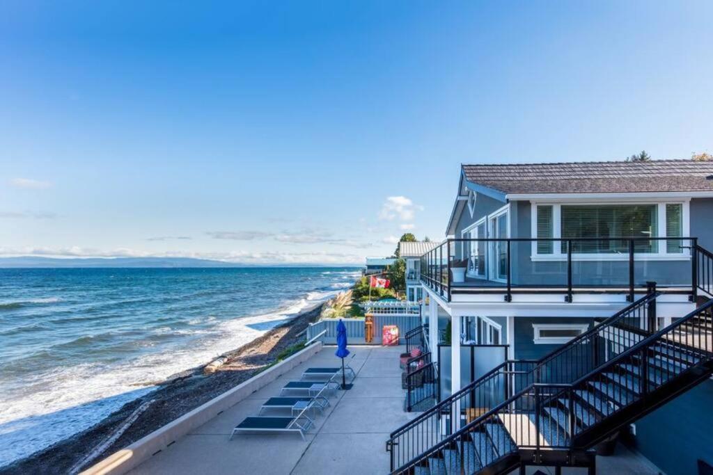 Qualicum Beach Ocean Suites エクステリア 写真